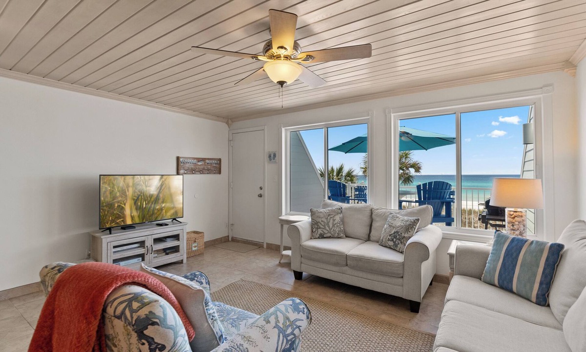 Sunnyside House | Gulf Front Townhome on the Quiet West End | Sleeps 12 | Pool, Garage + Steps to the Sand