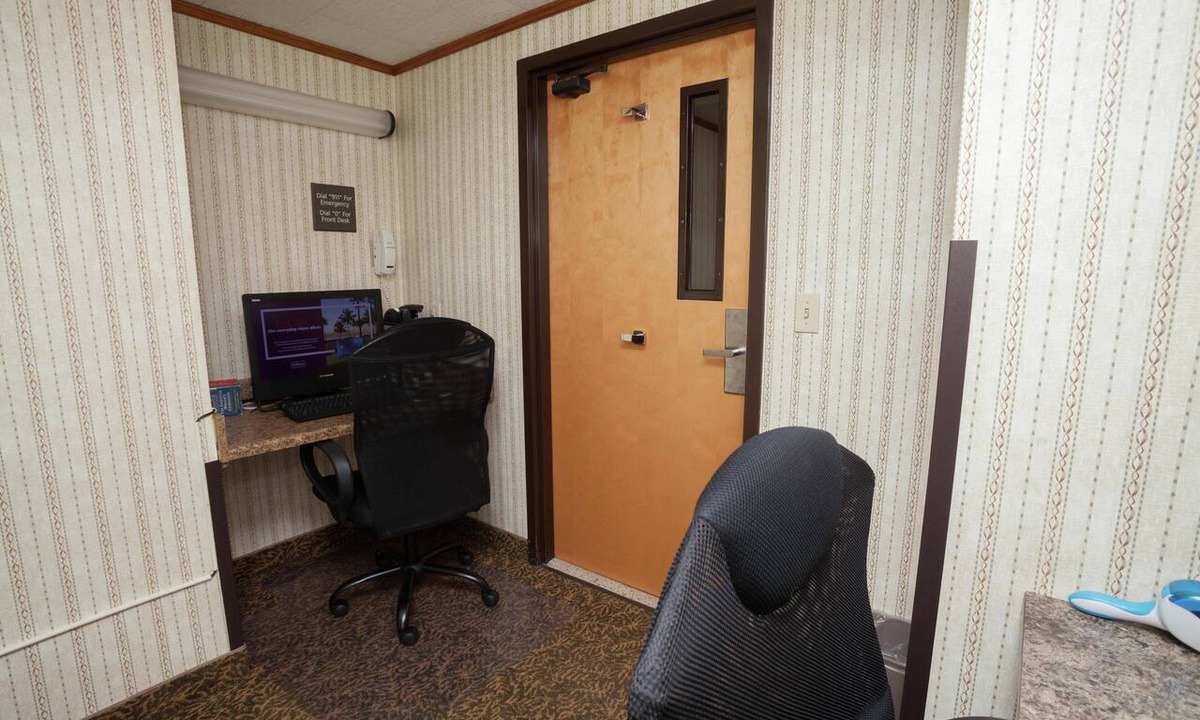 Oneonta Hotel | Hampton Inn Oneonta