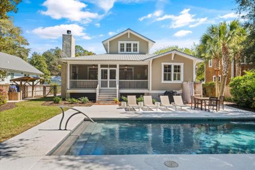 Kings Terrace House | Heron Cottage - 309 Kelsall Ave