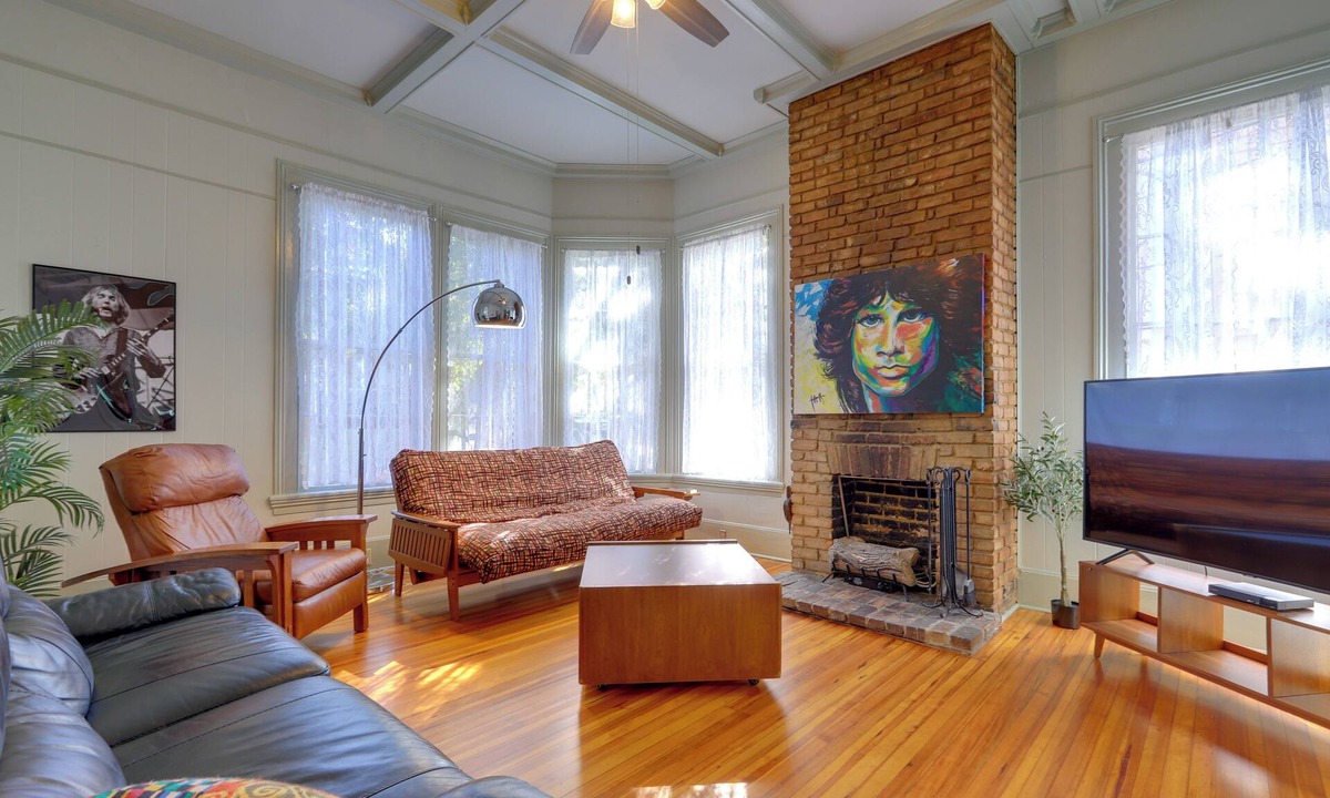 Macon House | Historic Allman Brothers House in Downtown Macon!