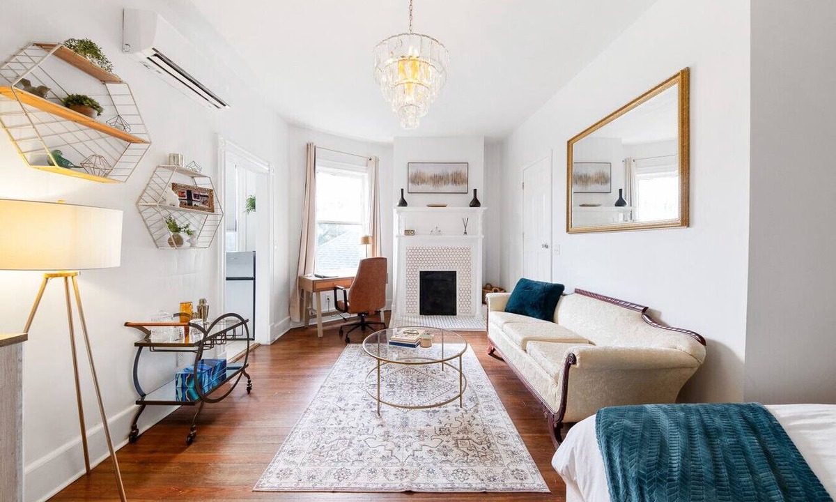 Macon Apartment | Historic Suite | Near Mercer University & Downtown