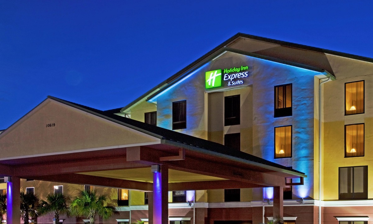 Port Richey Hotel | Holiday Inn Express Hotel & Suites Port Richey, an Ihg Hotel