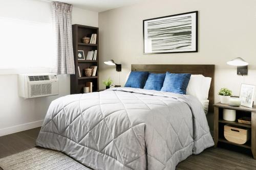 University Place Hotel | Intown Suites Extended Stay Charlotte NC - North Tryon