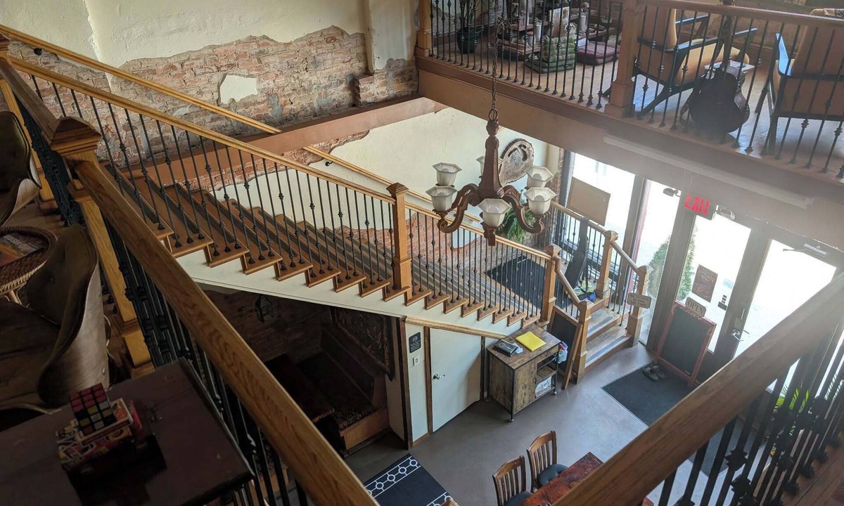 Hot Springs Hotel | Iron Horse Station - Pullman Sleeper 210