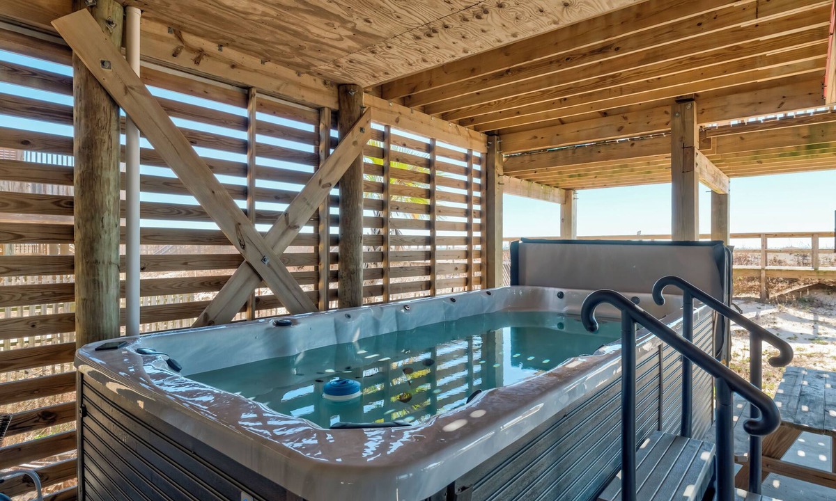 Dauphin Island House | Island Time | Summer Deals-Front-Row Beach Views | swim spa