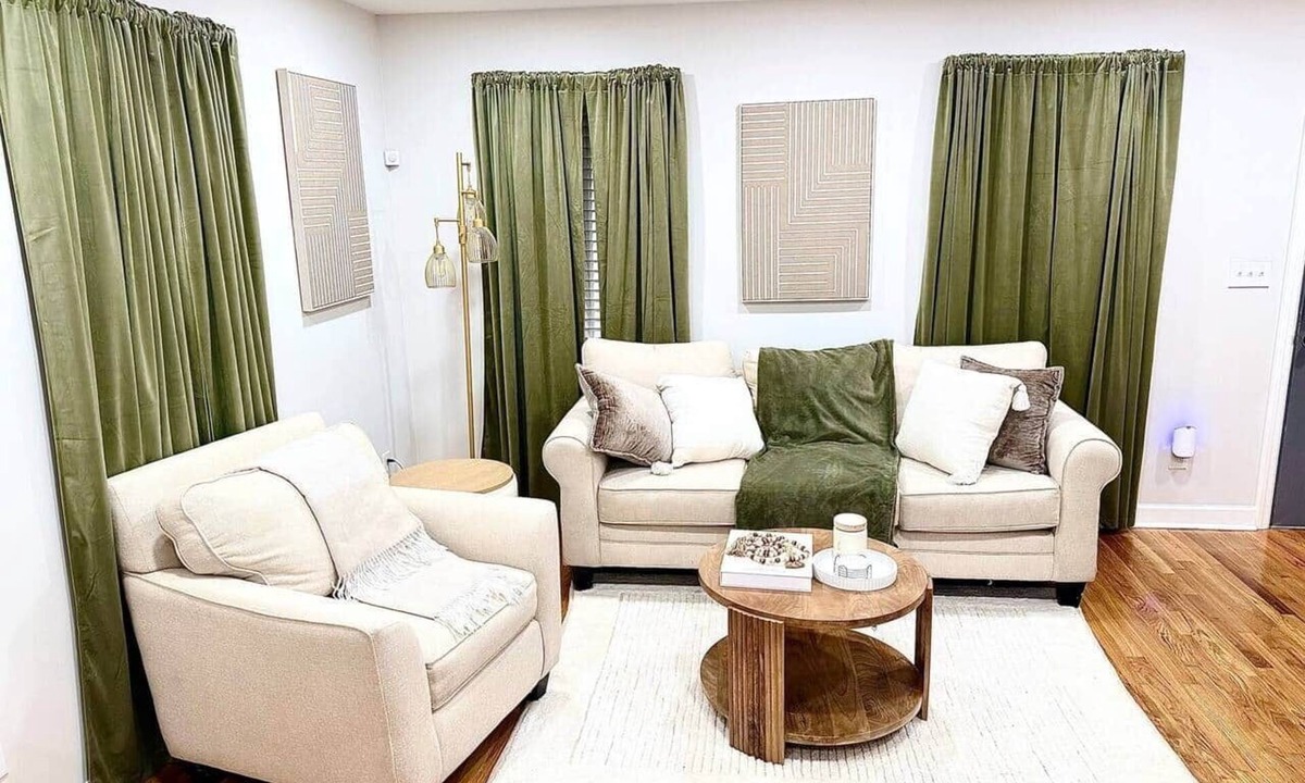 Atlanta University Center House | Katie Mae’s Downtown Retreat