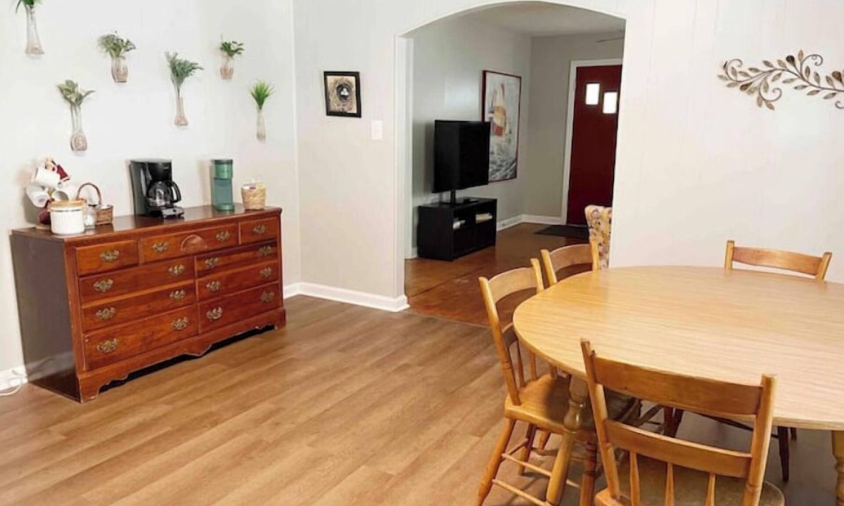 Decatur House | Kestrel Wood—Cheerful and comfortable 3-bedroom