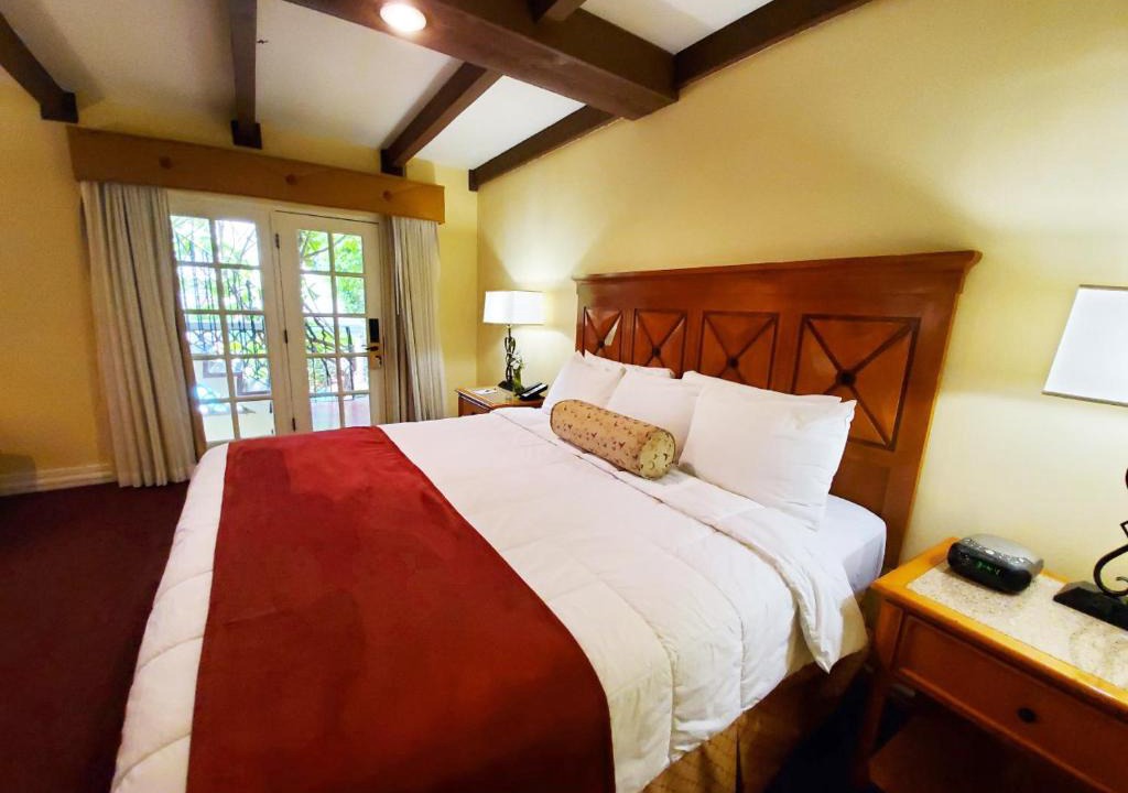 Western Division Hotel | La Posada Hotel
