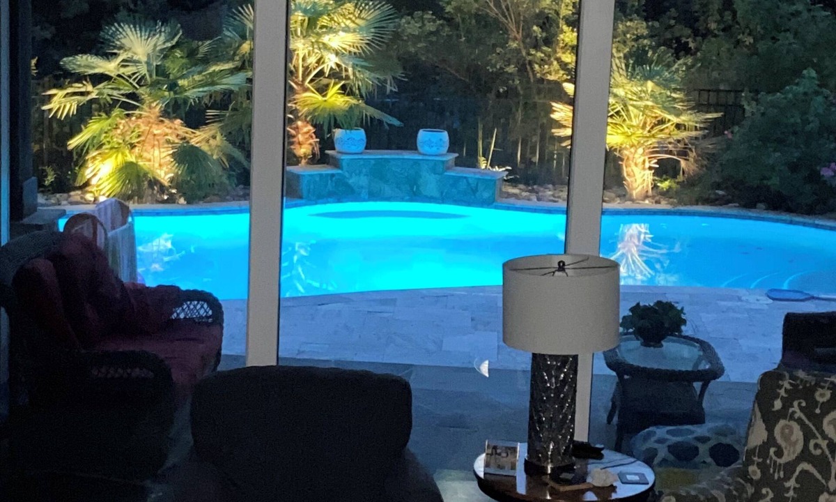 Mayhew House | Lake Norman Luxury 6 br House Pool, Hot tub, Outdoor Oasis. Pets ok!
