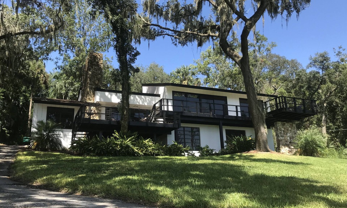 Mount Dora House | Lake view Chalet