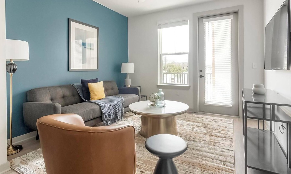 Springfield Apartment | Landing | Amazing 1BD, Courtyard, Pool