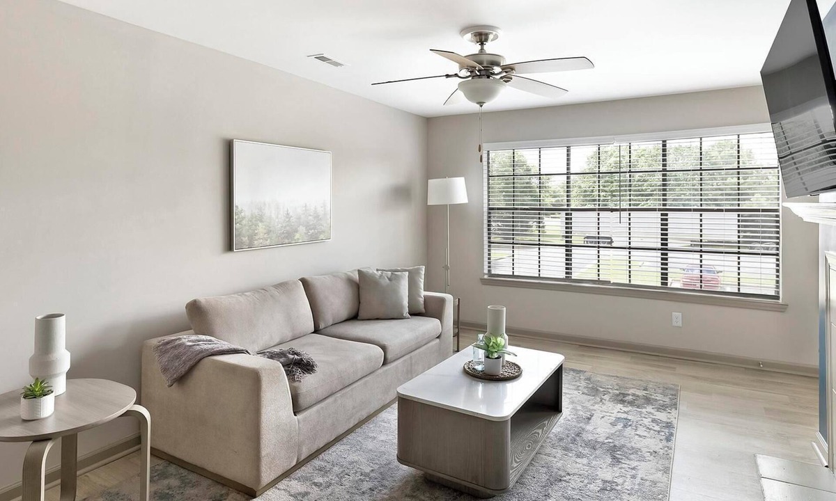 Huntsville Apartment | Landing | Amazing 1BD, Gym, Clubhouse