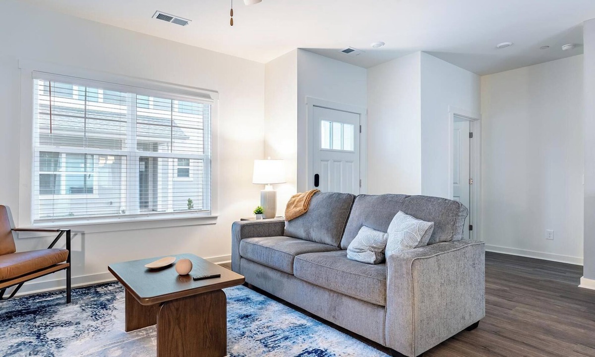 Port Wentworth Apartment | Landing | Amazing 2BD, Gym, Pool