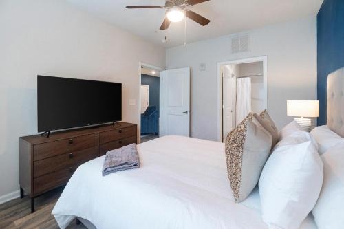 Charlotte Apartment | Landing Apartments - City North