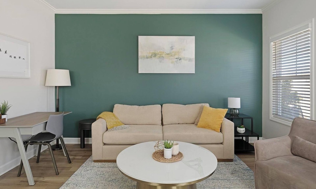 Huntsville Apartment | Landing | Beautiful 2BD, Gym, Pool