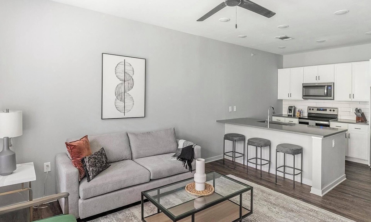 Madison Apartment | Landing | Incredible 1BD, Gym, Pool