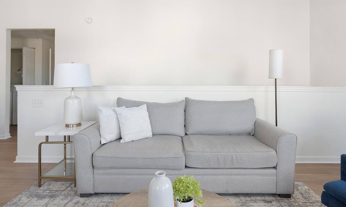 Port Wentworth Apartment | Landing | Modern 2BD, Pool, Gym