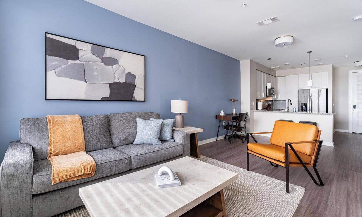 Hitch Village - Fred Wessels Homes Apartment | Landing | Spectacular 1BD, Pool, Courtyard