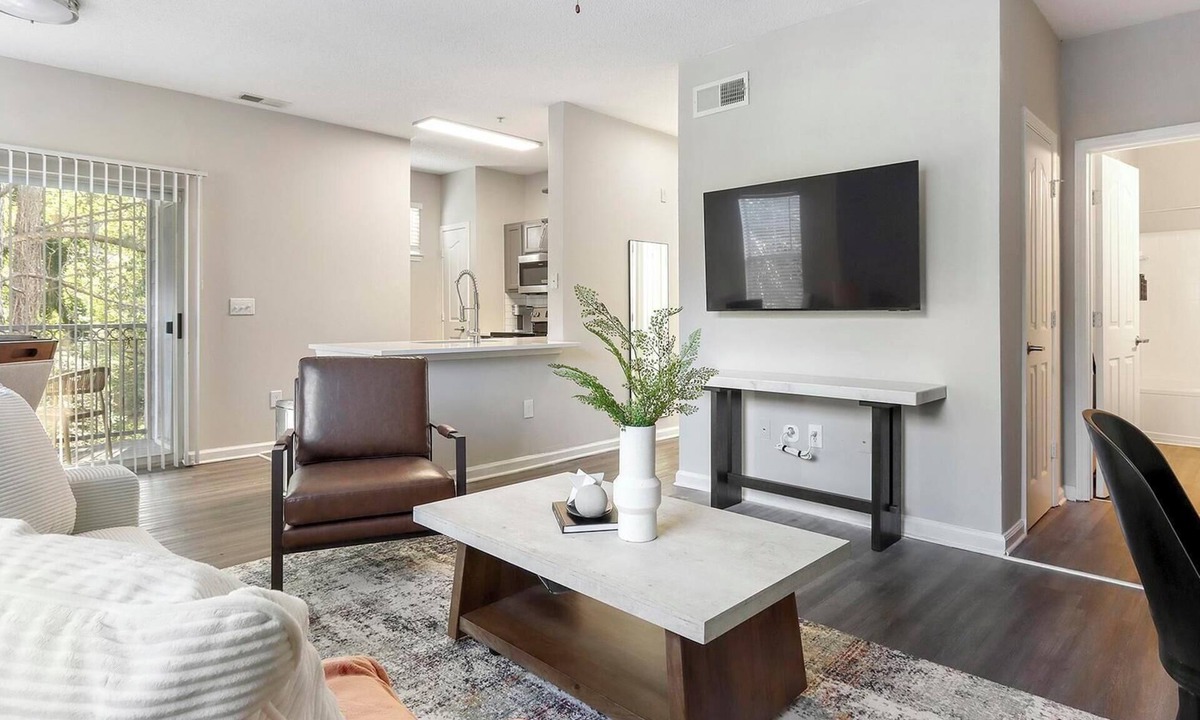 Atlanta Apartment | Landing | Stunning 2BD, Gym, Clubhouse