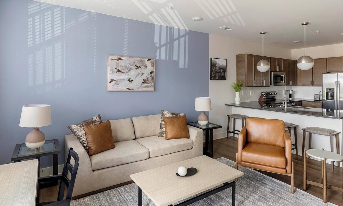 Madison Apartment | Landing | Stunning 2BD, Gym, Clubhouse