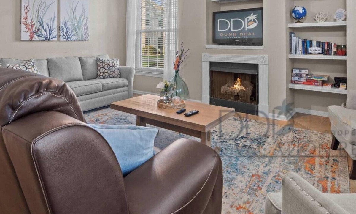 Gulfport Villa | Legacy Villa 1701 | Just a Short Walk to the Beach!