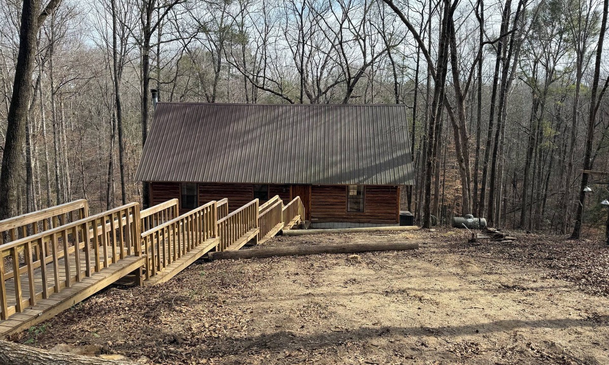Morris Cabin | Log cabin located in Morris, Ga