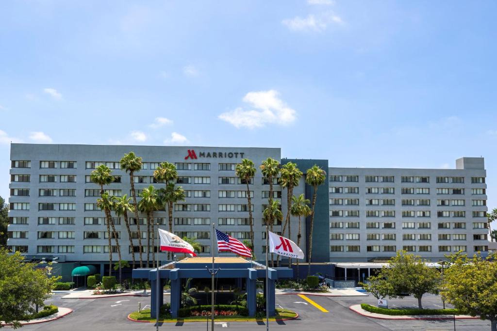 Harbor Hotel | Long Beach Marriott