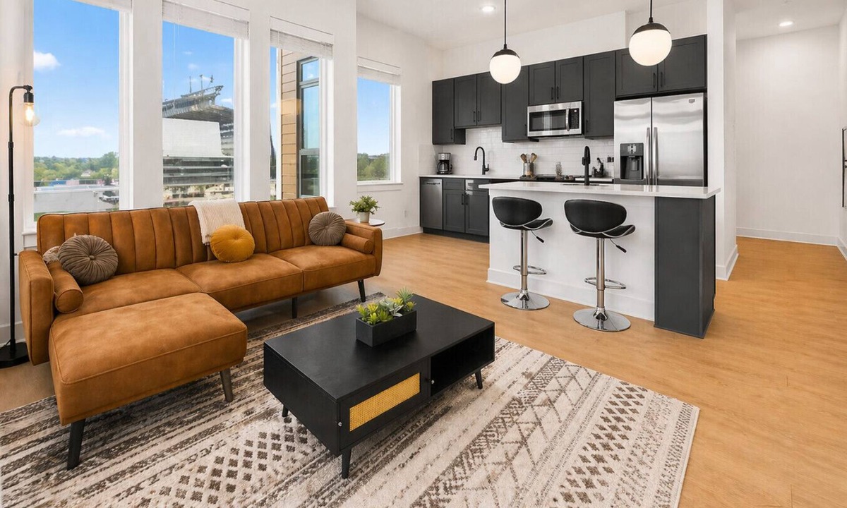 Five Points South Apartment | Luxury Palmer Parkside Condo w/Regions Field View