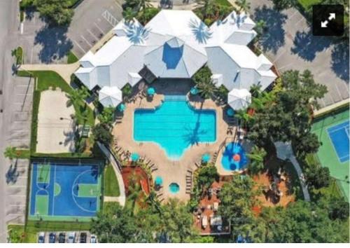 Windsor Palms Apartment | Magic Kingdom Firework view condo, close to Disney