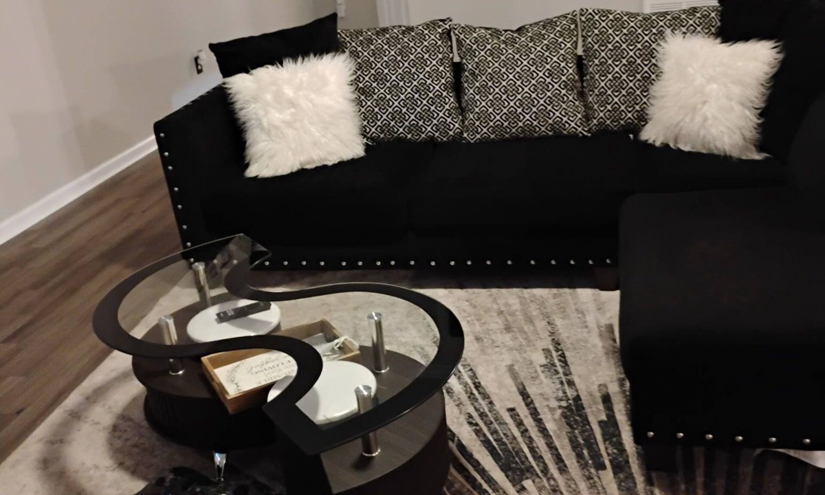Church Street House | Maison Gris Terrific 4-bedroom house with AC in vibrant Atlanta, Ga
