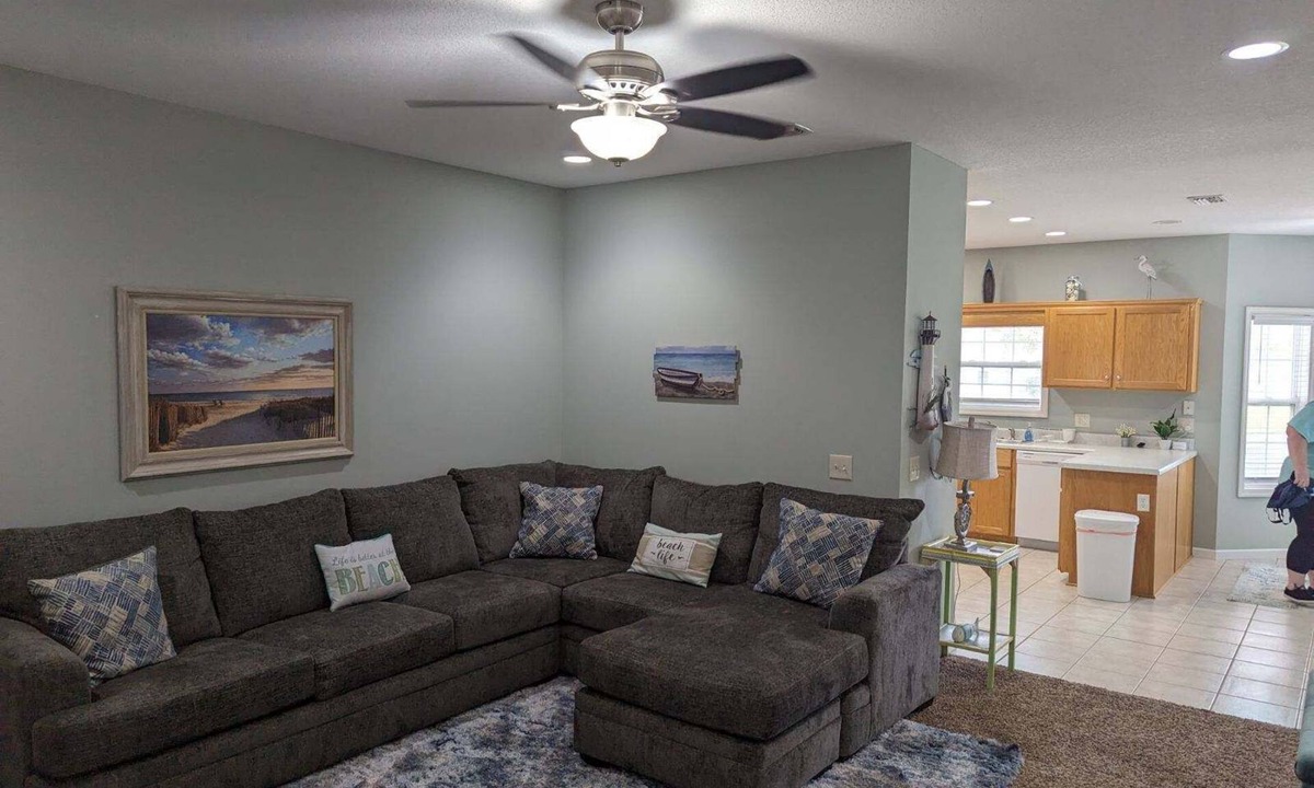 Dock Junction House | Mamie's Coastal Cottage - Pet Friendly. 15 Min. to St. Simons