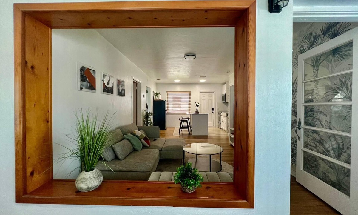 Seybold House | Miami Escape. 10 min to Wynwood + Free Parking