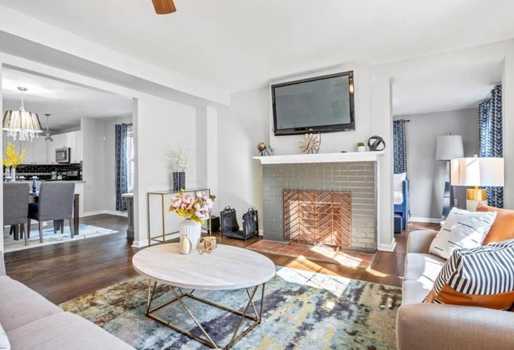 Atlanta House | Modern 3BD Cottage Home w/Private HotTub