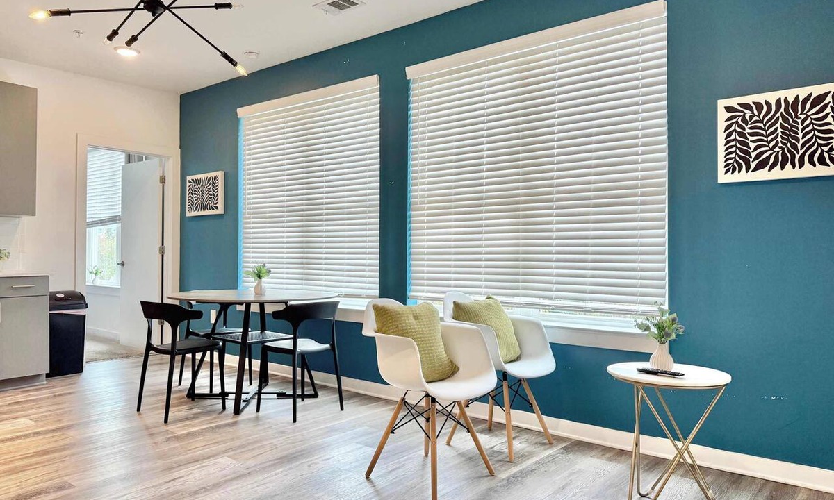 Old Fourth Ward Condo | Modern 4BR Penthouse in Old Fourth Ward | Rooftop + W/D