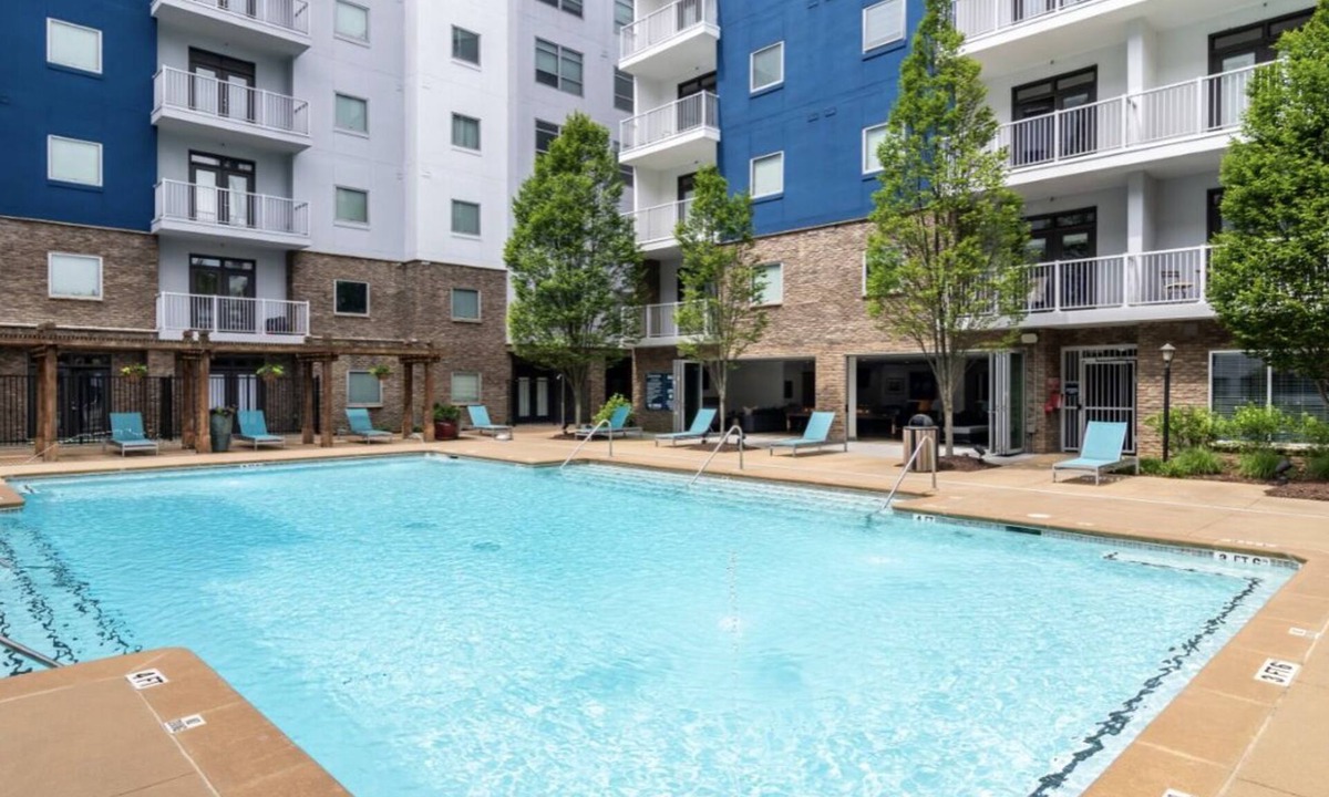 Home Park Apartment | Modern luxury 1 bedroom in Midtown