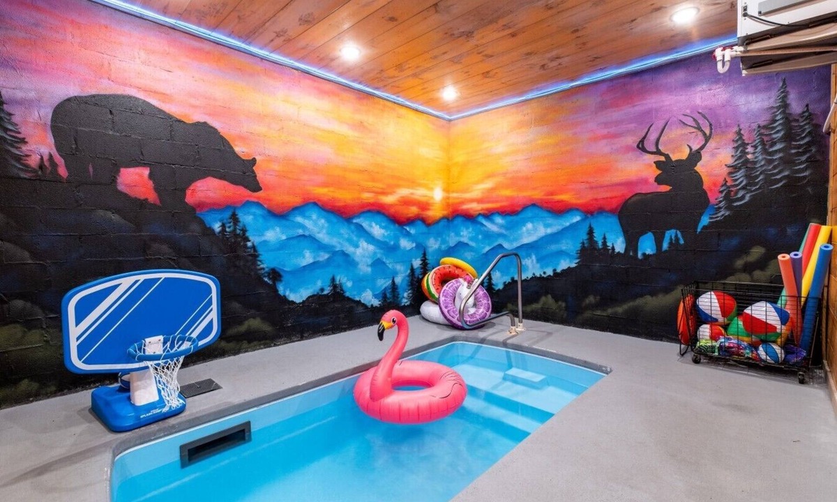 Sevierville Cabin | Mountain Cabin/Indoor Pool/Hot Tub/Games/Views