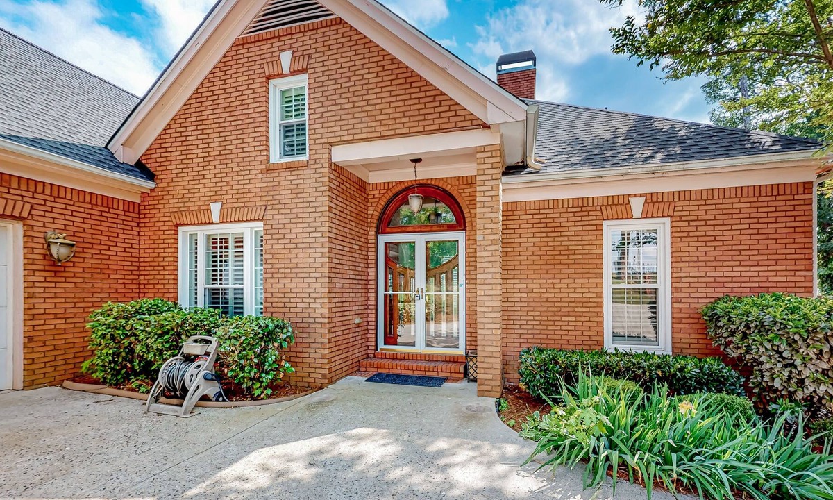 East Point House | Multi-level home with an in-home theater, fireplace, & enclosed yard - dogs ok