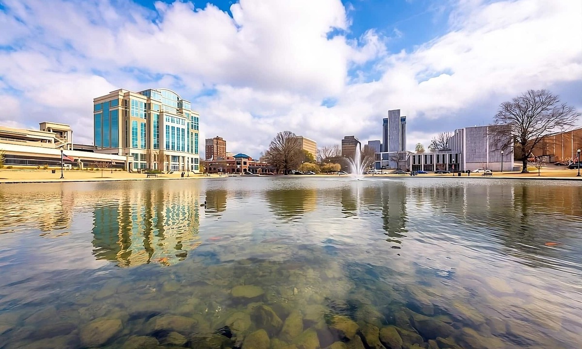 Madison Hotel | Nature Escape! Stylish Unit Near Parks/Attractions