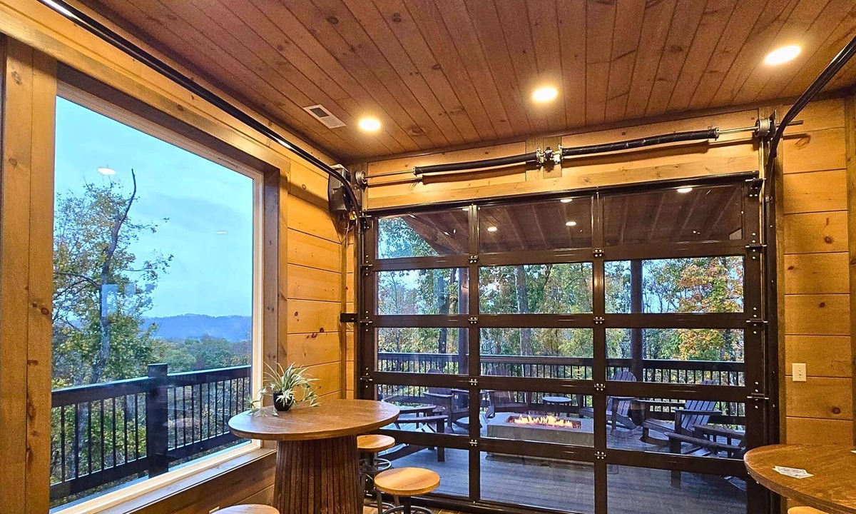 Sevierville Apartment | NEW 12br Lux Lodge Private Pool-mtn Views