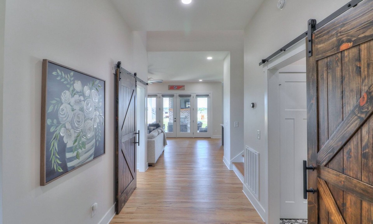 Winchester House | *NEW* Lake Life Living @Twin Creeks - Sleeps 13
