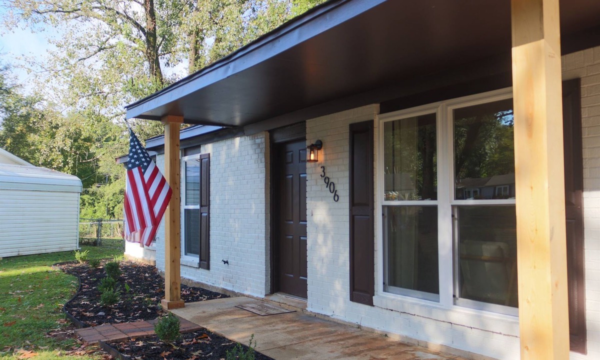 Huntsville Cottage | Oak Glen Oasis | Relaxing Stay w/Outdoor Dining