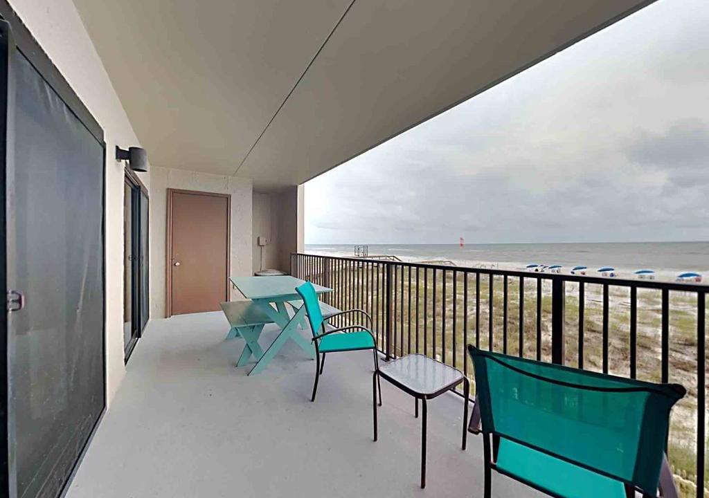Ono Island Apartment | Ocean Breeze West #204