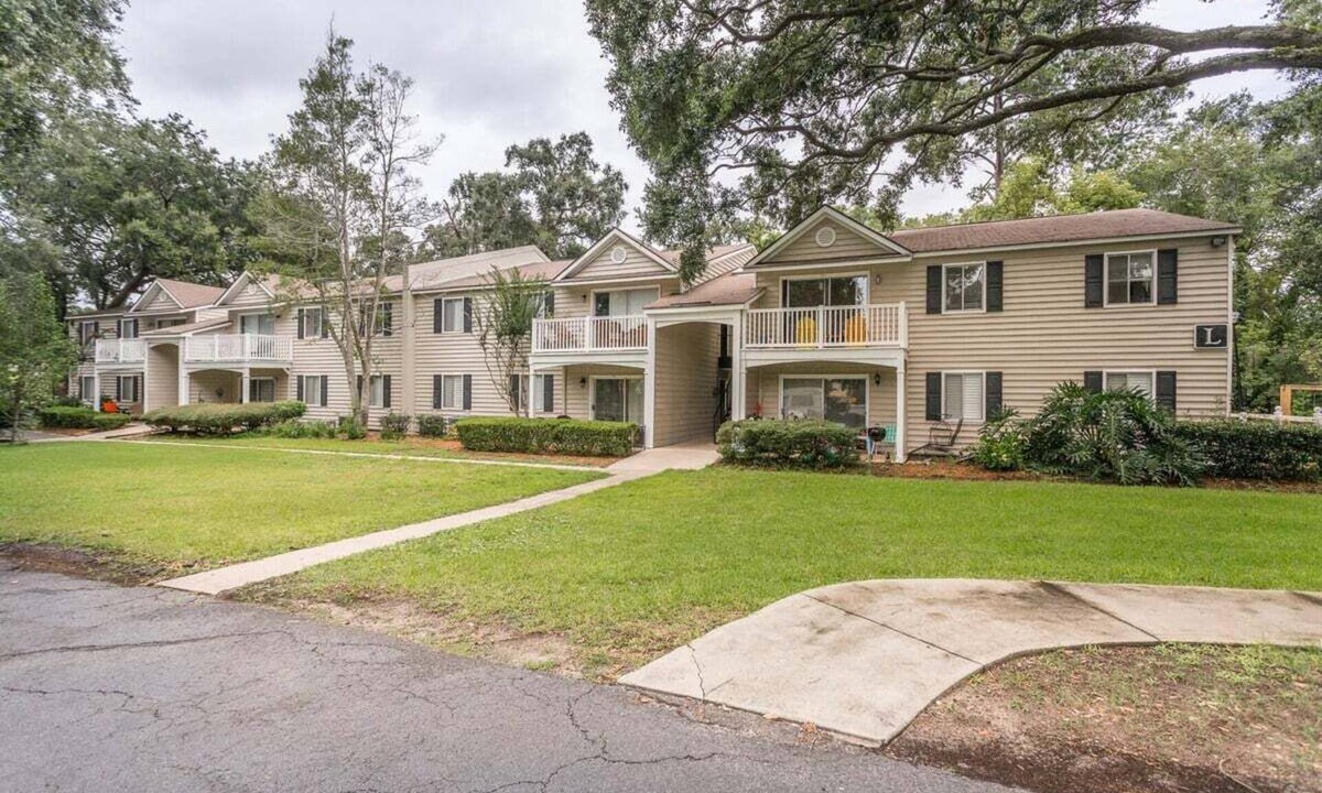 Demere Park House | Ocean Walk Condo L14