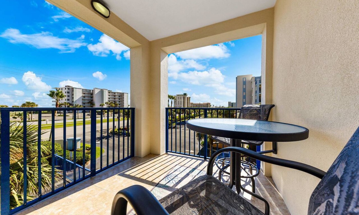 New Smyrna Beach Apartment | Oceanfront 3BR Condo Pool & Panoramic Views
