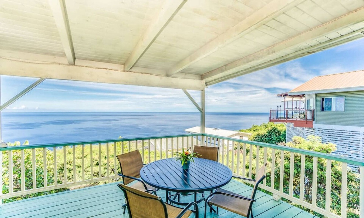 Opihihale House | Oceanview Escape in Captain Cook | Peaceful Island Retreat