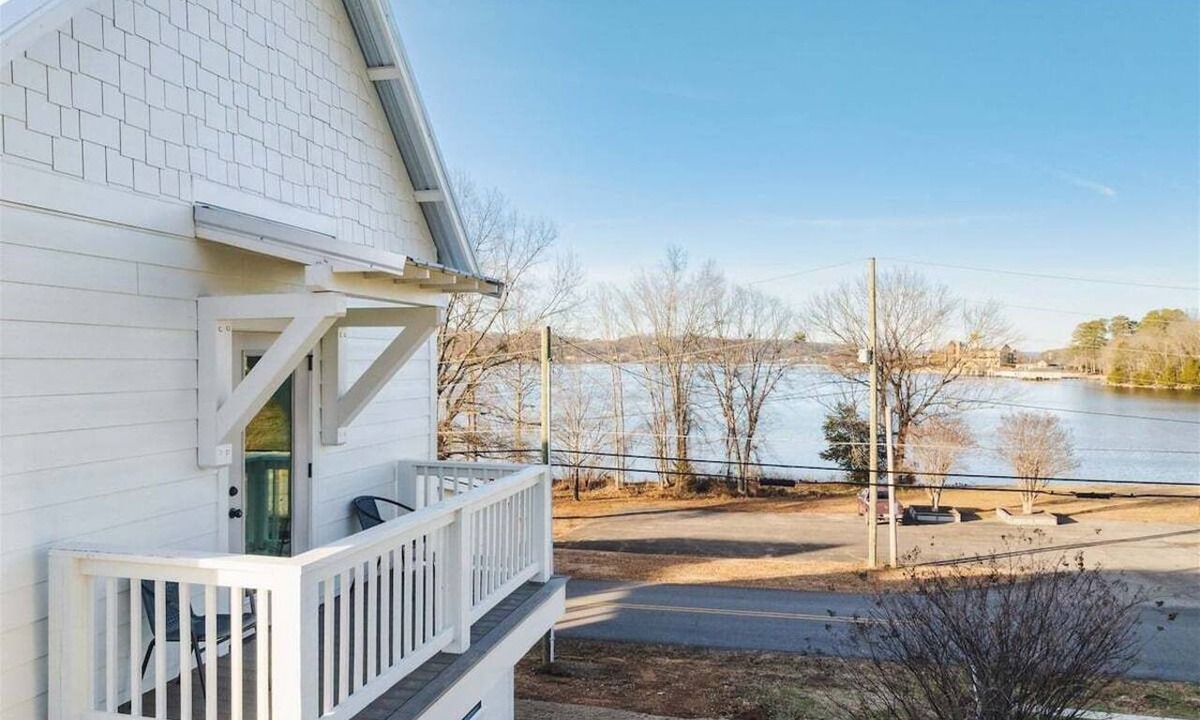 Guntersville House | On Reel Time at River Rocks Plantation