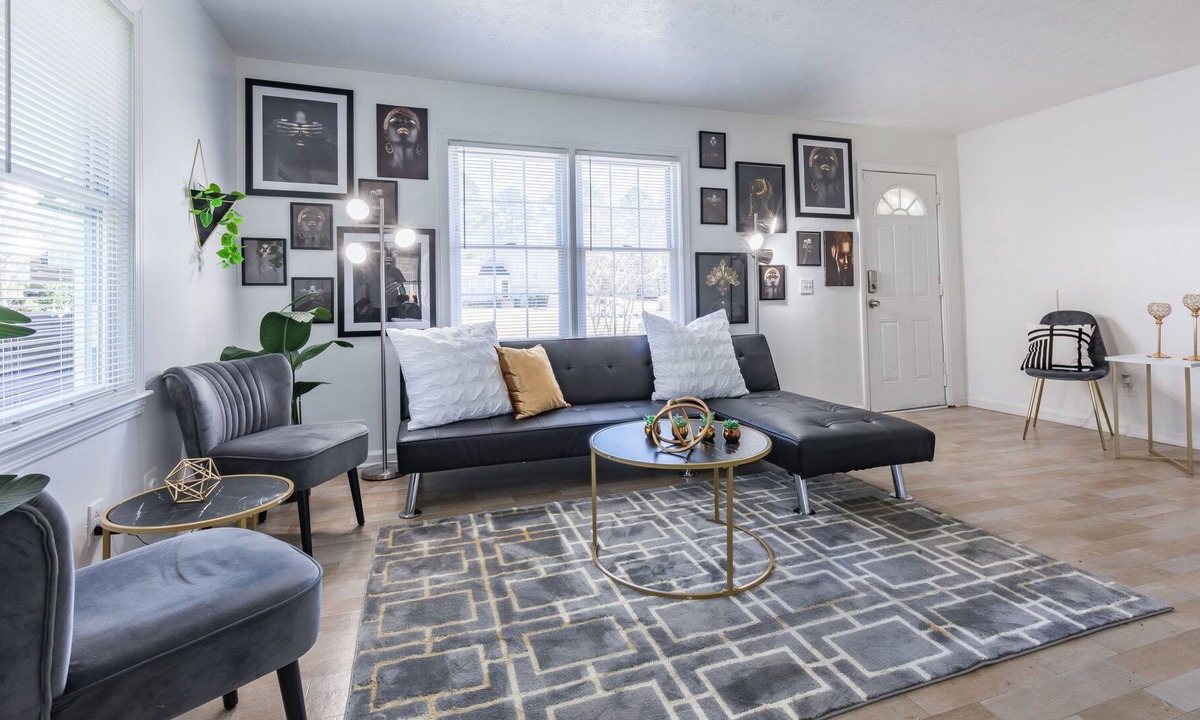Powder Springs House | Opuluxe African Luxe Themed Home Sleeps 12