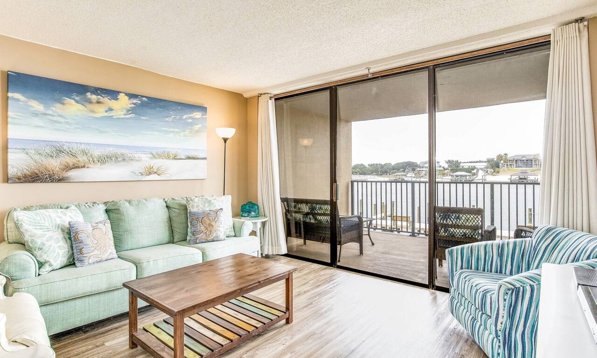 Orange Beach East Condo | Orange Beach Bayfront Condo - Boat Slips - 2 Pools - Bay Views - 2BR Sleeps 6