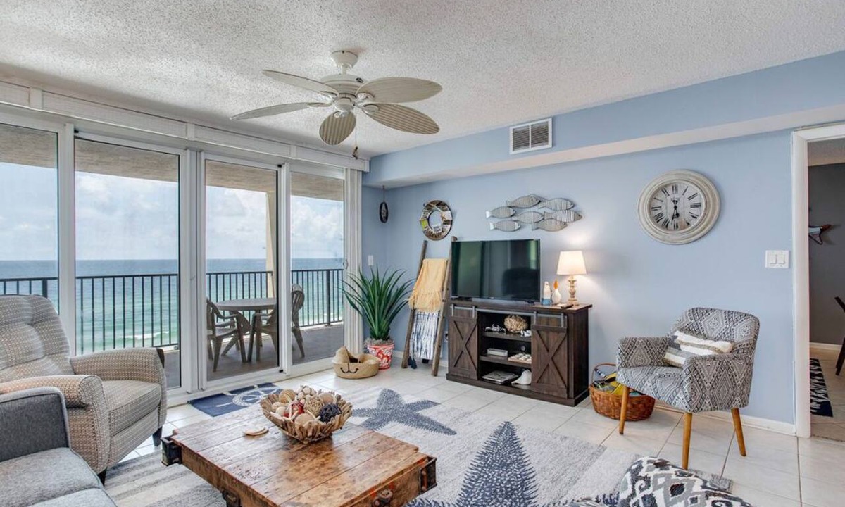 Orange Beach East Condo | Orange Beach Gulf-View 2BR Sleeps 8 Wet Bar Kid-Friendly Pools Boats