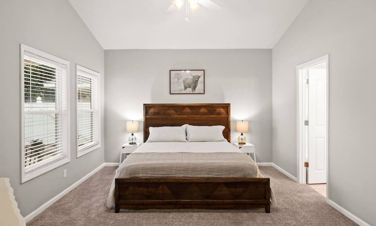 Dock Junction House | 👍 Peaceful 🤩 Centrally located 🌟2 bedroom⚡️